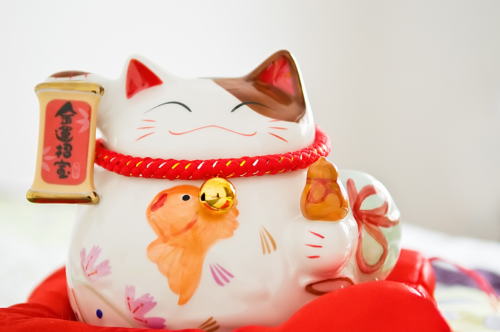 Biểu tượng con mèo may mắn của Nhật